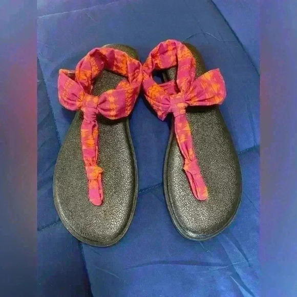 Sanuk Yoga- Ella Sling Sandals in Purple and Orange Print - Women's 8 Comfort - Picture 2 of 8